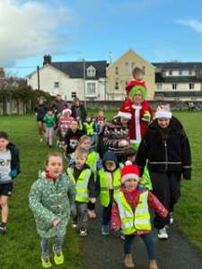 Santa Run organised by FOLS for the school community.